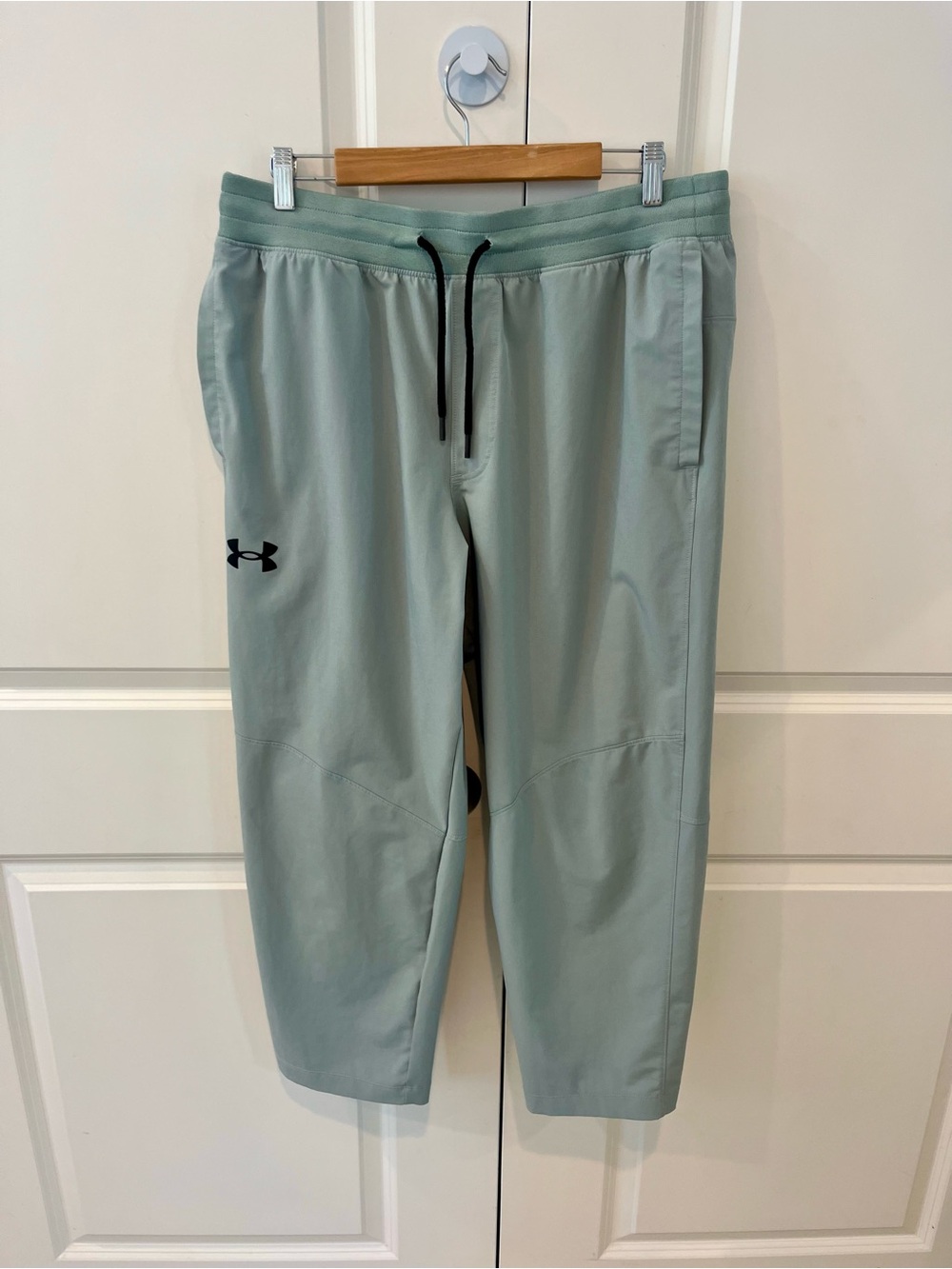 Under Armour Men's XL silica green Unstoppable Jogger drawstring athletic pant
